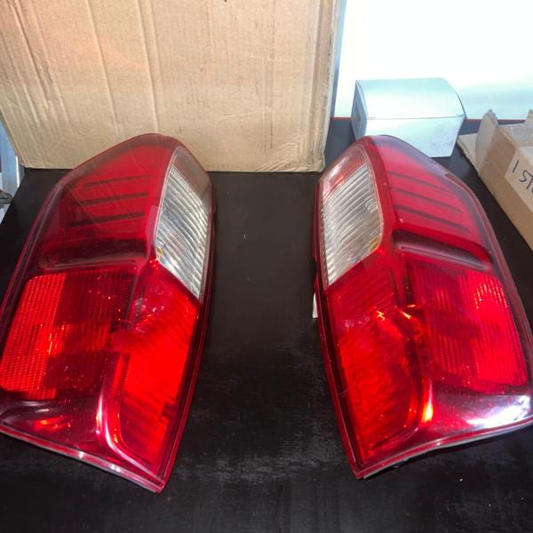 Nissan Frontier Taillights