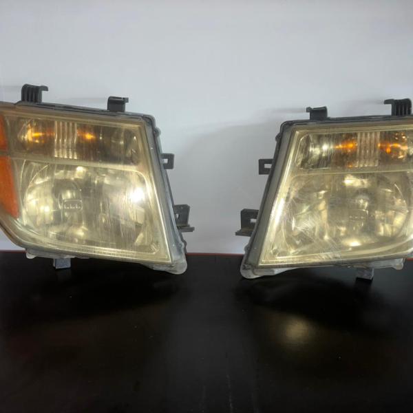 Nissan Frontier Headlights
